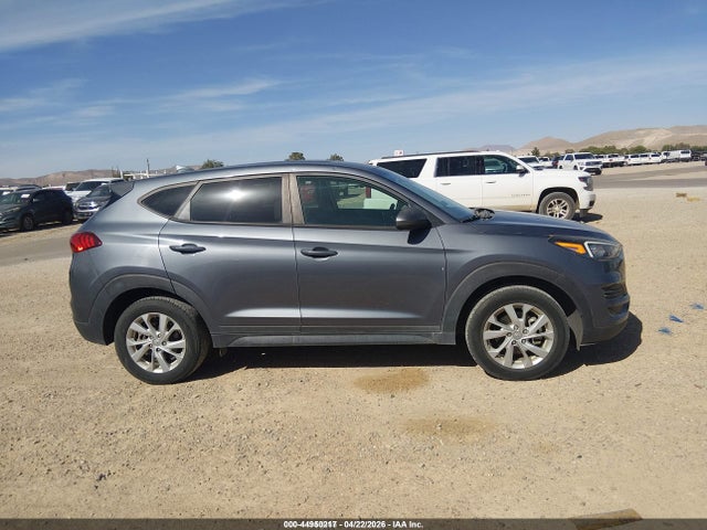 KM8J23A46MU297044 Hyundai TUCSON SE