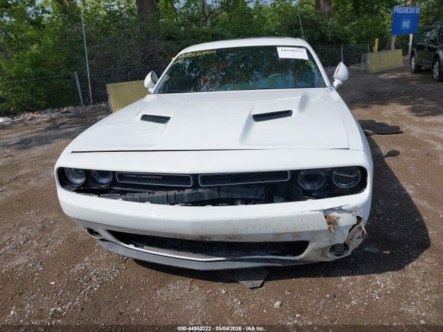 2015 Dodge Challenger Sxt Plus მანქანა იყიდება აუქციონზე, vin: 2C3CDZBG6FH892991, აუქციონის ნომერი: 44950222
