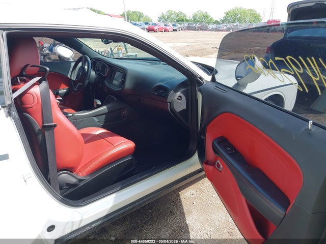 2015 Dodge Challenger Sxt Plus მანქანა იყიდება აუქციონზე, vin: 2C3CDZBG6FH892991, აუქციონის ნომერი: 44950222