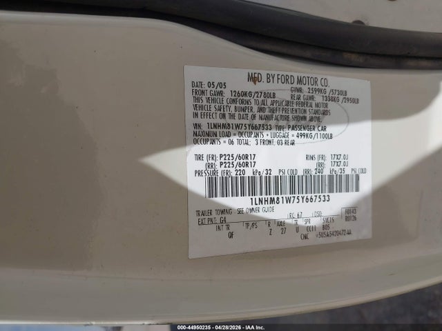 Продаж на аукціоні авто 2005 Lincoln Town Car Signature, vin: 1LNHM81W75Y667533, номер лоту: 44950235