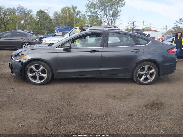 Продажа на аукционе авто 2016 Ford Fusion Se, vin: 3FA6P0T92GR230901, номер лота: 44950257