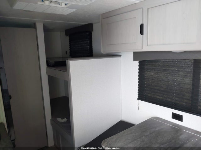 Продаж на аукціоні авто 2024 Coachmen Other, vin: 5ZT2CWFCXRJ134766, номер лоту: 44950264