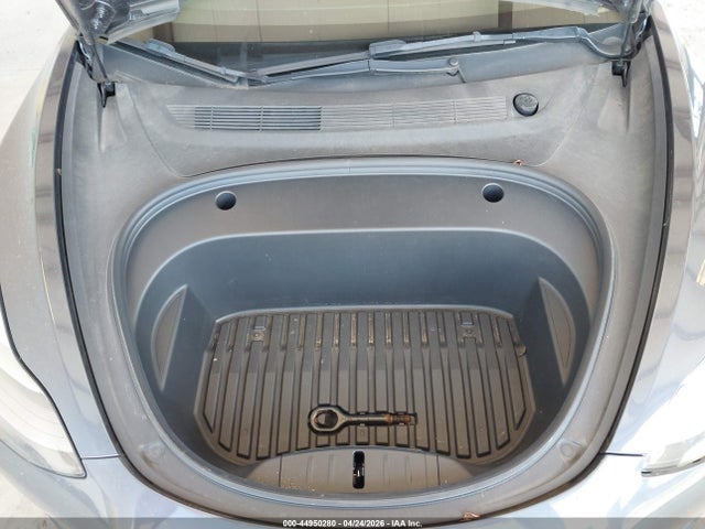 Продаж на аукціоні авто 2023 Tesla Model 3 Rear-wheel Drive, vin: 5YJ3E1EA2PF415127, номер лоту: 44950280