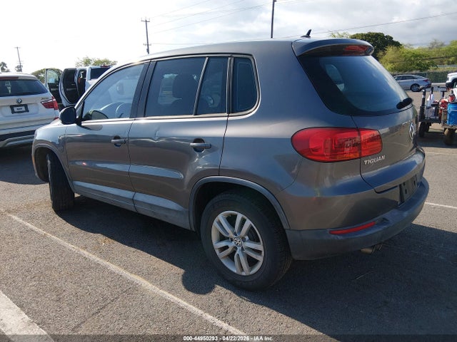 2012 Volkswagen Tiguan S მანქანა იყიდება აუქციონზე, vin: WVGAV7AX9CW076047, აუქციონის ნომერი: 44950293
