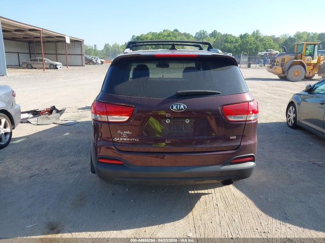 44950294 :رقم المزاد ، 5XYPG4A33JG430501 vin ، 2018 Kia Sorento 2.4l Lx مزاد بيع