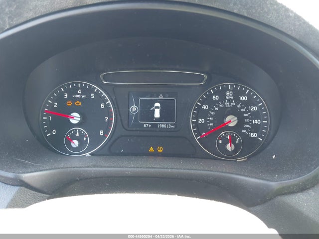 44950294 :رقم المزاد ، 5XYPG4A33JG430501 vin ، 2018 Kia Sorento 2.4l Lx مزاد بيع