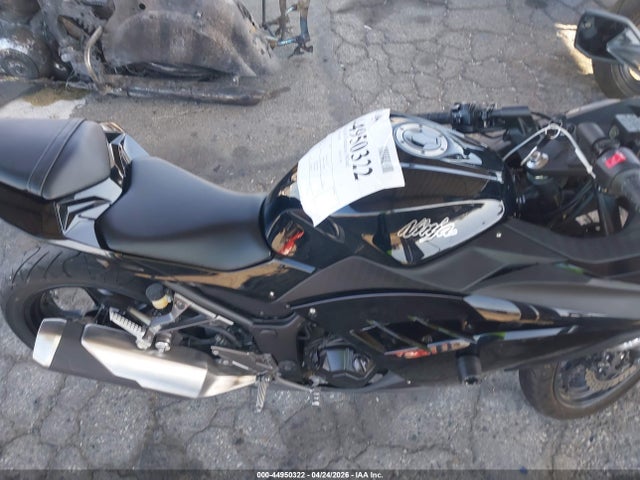 Kawasaki Ex300 B 2014 JKAEX8B10EA006415 Image 5