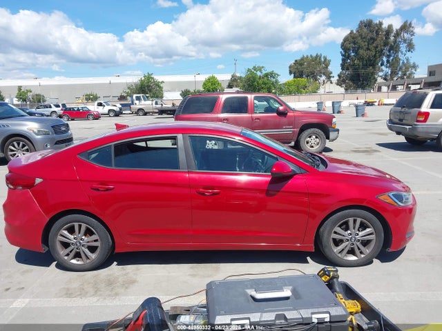 2017 Hyundai Elantra Se მანქანა იყიდება აუქციონზე, vin: KMHD84LF7HU417651, აუქციონის ნომერი: 44950332