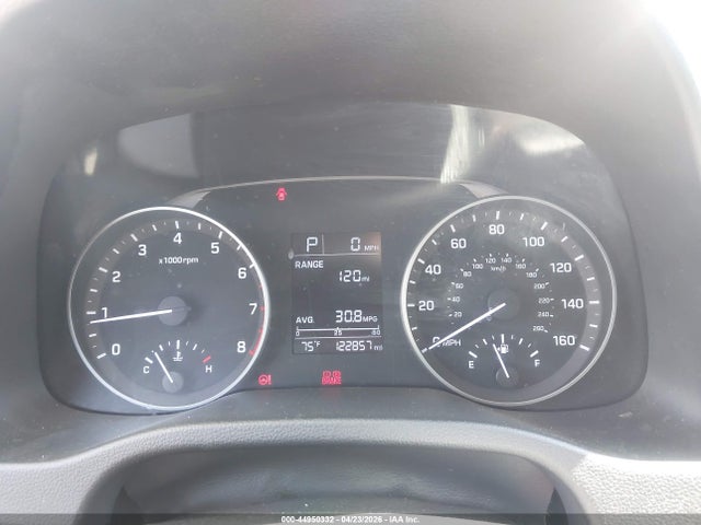 2017 Hyundai Elantra Se მანქანა იყიდება აუქციონზე, vin: KMHD84LF7HU417651, აუქციონის ნომერი: 44950332