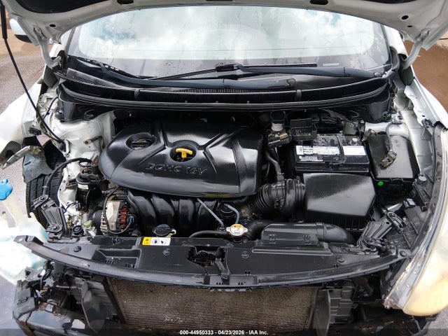 2013 Hyundai Elantra Gt მანქანა იყიდება აუქციონზე, vin: KMHD35LE2DU134290, აუქციონის ნომერი: 44950333