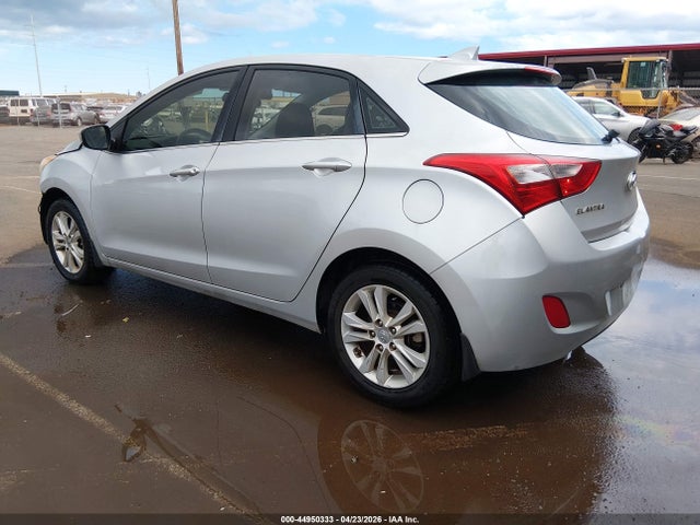 2013 Hyundai Elantra Gt მანქანა იყიდება აუქციონზე, vin: KMHD35LE2DU134290, აუქციონის ნომერი: 44950333