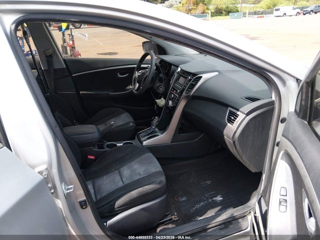 2013 Hyundai Elantra Gt მანქანა იყიდება აუქციონზე, vin: KMHD35LE2DU134290, აუქციონის ნომერი: 44950333