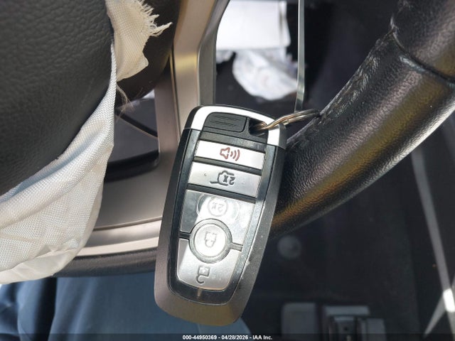 2022 Ford Explorer Xlt მანქანა იყიდება აუქციონზე, vin: 1FMSK8DH7NGB32166, აუქციონის ნომერი: 44950369