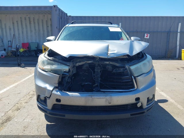 Toyota Highlander Xle V6 2015 5TDKKRFH3FS066682 Image 12