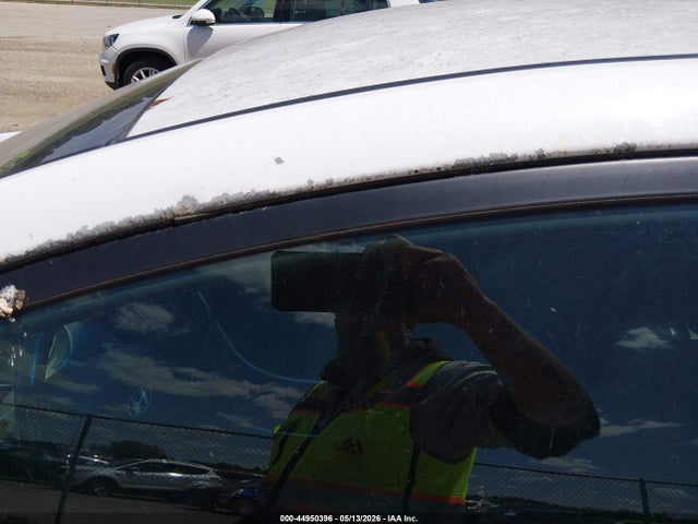 2011 Hyundai Sonata Se მანქანა იყიდება აუქციონზე, vin: 5NPEC4AC3BH074631, აუქციონის ნომერი: 44950396