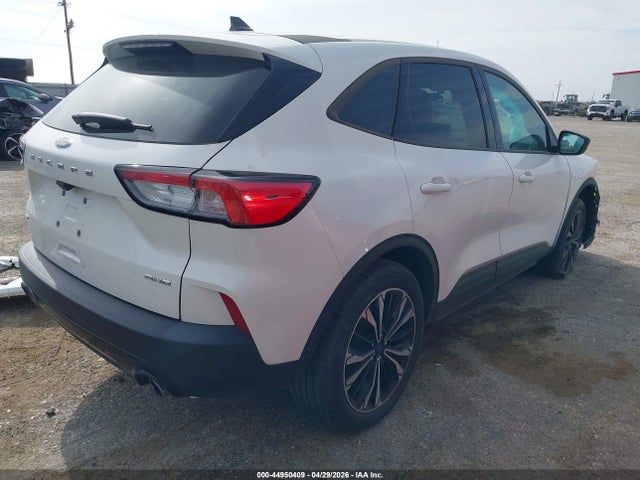 Продаж на аукціоні авто 2022 Ford Escape Se, vin: 1FMCU9G62NUB97622, номер лоту: 44950409