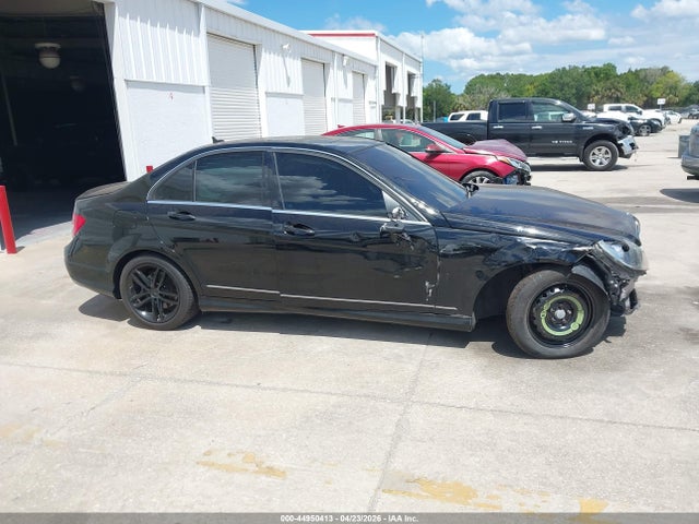 44950413 :رقم المزاد ، WDDGF8BB0CR229181 vin ، 2012 Mercedes-benz C 300 Sport 4matic مزاد بيع