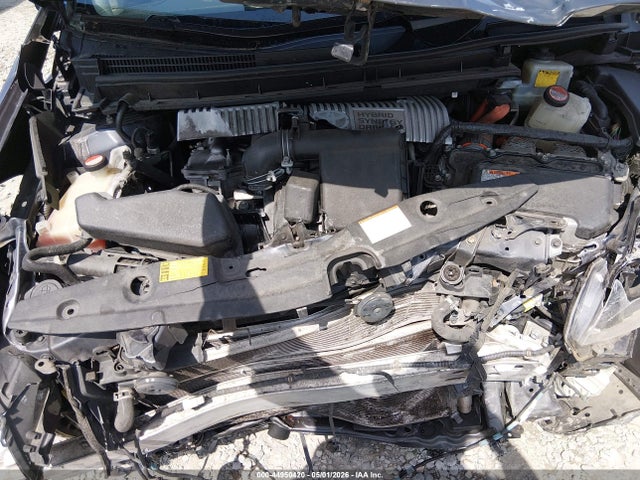 JTDKN3DU3F0439694 Toyota Prius Two