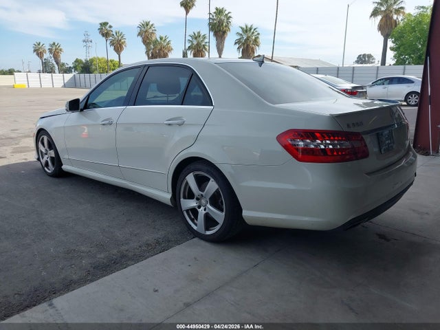 2010 Mercedes-benz E 350 4matic მანქანა იყიდება აუქციონზე, vin: WDDHF8HB5AA065742, აუქციონის ნომერი: 44950429