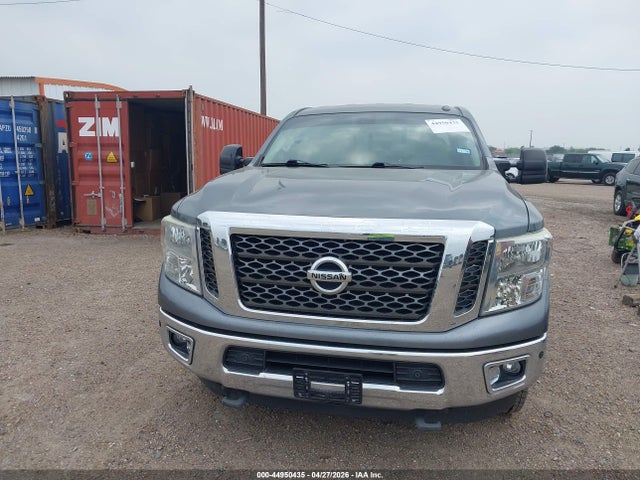 2017 Nissan Titan Xd Sv Diesel მანქანა იყიდება აუქციონზე, vin: 1N6BA1F40HN518224, აუქციონის ნომერი: 44950435