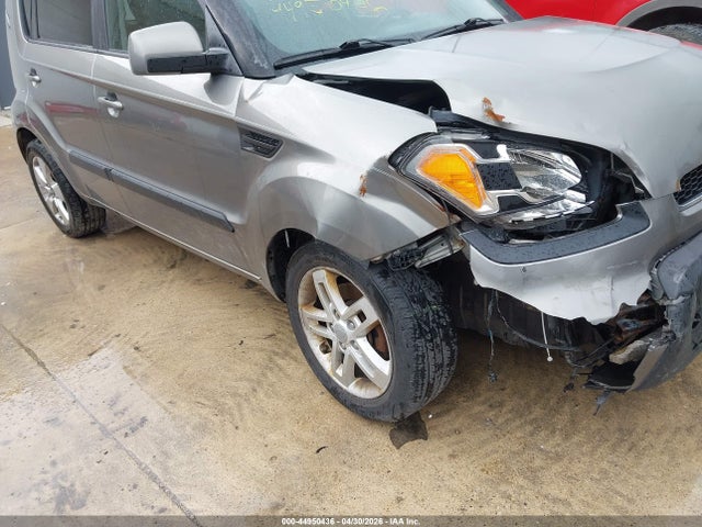 Продаж на аукціоні авто 2011 Kia Soul +, vin: KNDJT2A29B7208573, номер лоту: 44950436