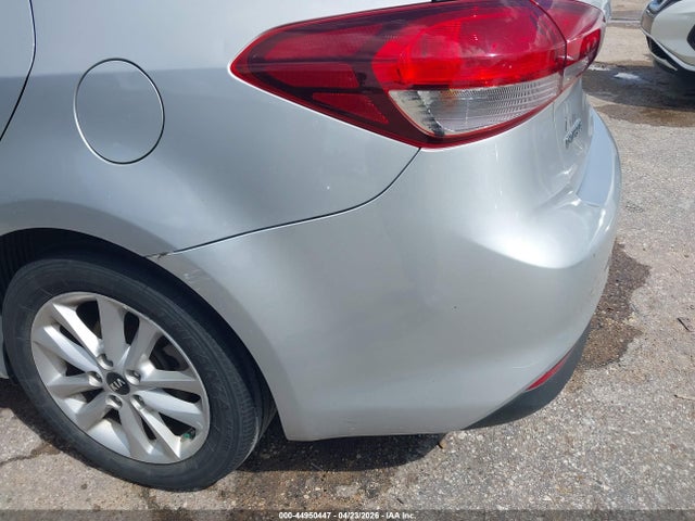 Aukcja sprzedaży 2017 Kia Forte Lx, vin: 3KPFL4A71HE117223, numer aukcji: 44950447