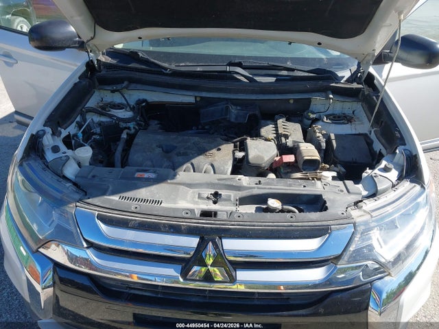 Продаж на аукціоні авто 2016 Mitsubishi Outlander Es, vin: JA4AZ3A39GZ018629, номер лоту: 44950454
