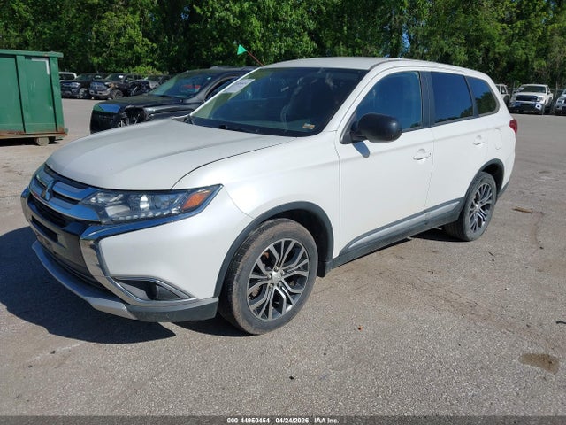 Продаж на аукціоні авто 2016 Mitsubishi Outlander Es, vin: JA4AZ3A39GZ018629, номер лоту: 44950454