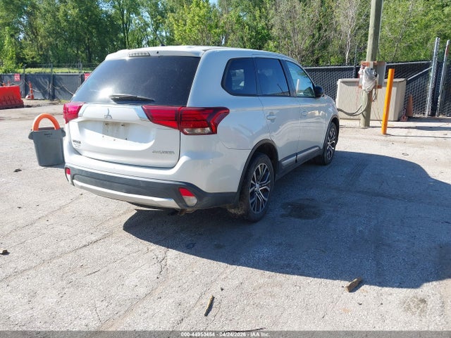 Продаж на аукціоні авто 2016 Mitsubishi Outlander Es, vin: JA4AZ3A39GZ018629, номер лоту: 44950454