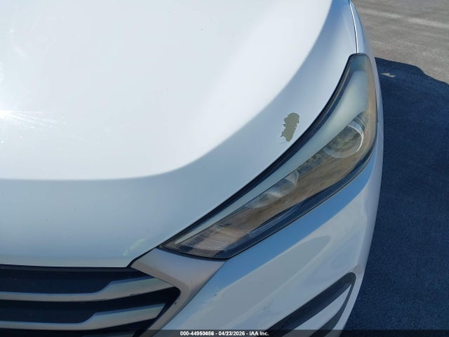 KM8J23A43JU710470 Hyundai TUCSON SE