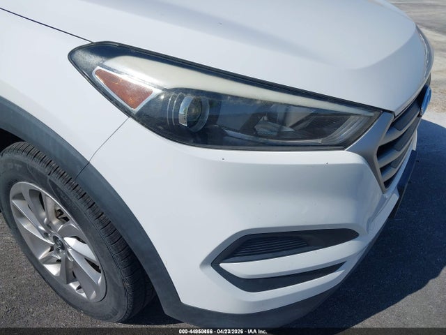 KM8J23A43JU710470 Hyundai TUCSON SE