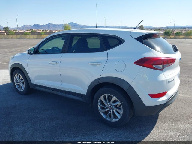 KM8J23A43JU710470 Hyundai TUCSON SE