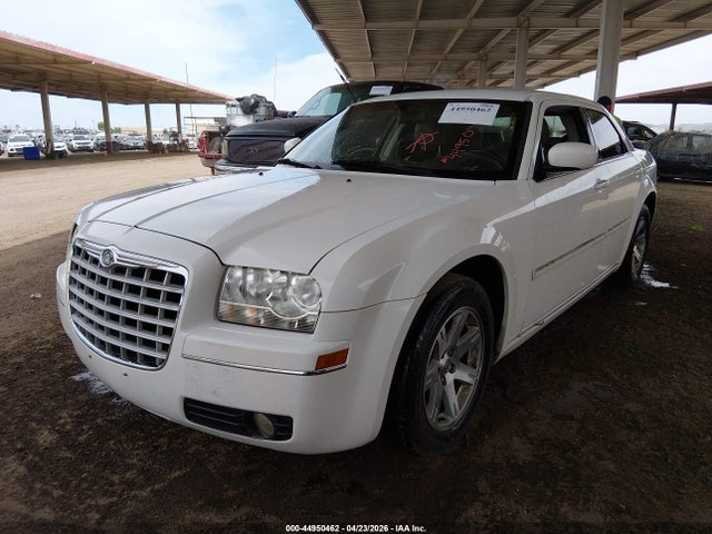 2006 Chrysler 300 Touring მანქანა იყიდება აუქციონზე, vin: 2C3KA53G66H405252, აუქციონის ნომერი: 44950462