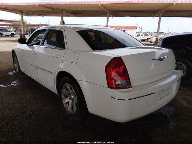 2006 Chrysler 300 Touring მანქანა იყიდება აუქციონზე, vin: 2C3KA53G66H405252, აუქციონის ნომერი: 44950462