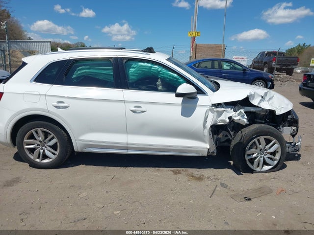 44950470 :رقم المزاد ، WA1ANAFY8L2069742 vin ، 2020 Audi Q5 Premium 45 Tfsi Quattro S Tronic مزاد بيع