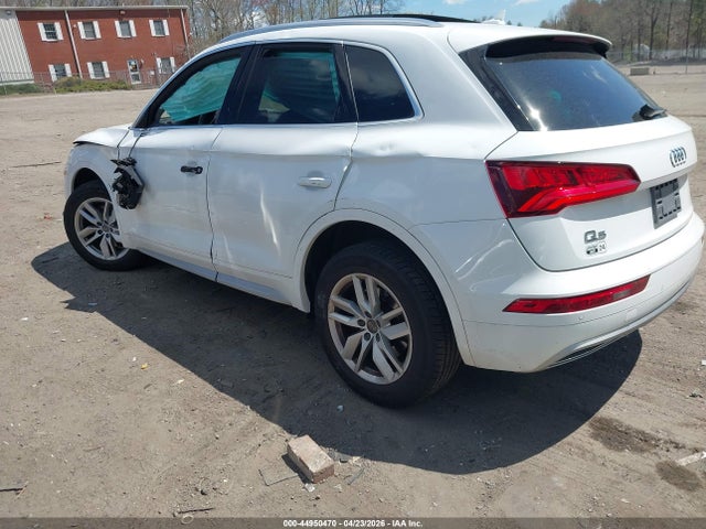44950470 :رقم المزاد ، WA1ANAFY8L2069742 vin ، 2020 Audi Q5 Premium 45 Tfsi Quattro S Tronic مزاد بيع
