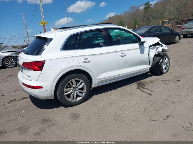 44950470 :رقم المزاد ، WA1ANAFY8L2069742 vin ، 2020 Audi Q5 Premium 45 Tfsi Quattro S Tronic مزاد بيع