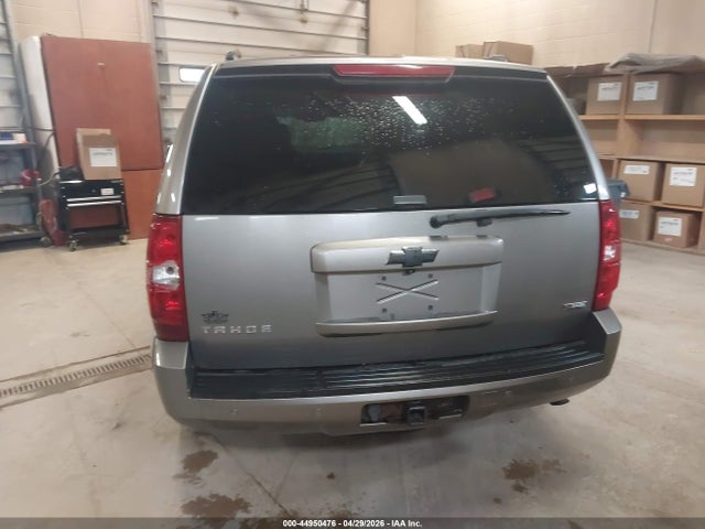Продажа на аукционе авто 2008 Chevrolet Tahoe Ltz, vin: 1GNFK13068J210055, номер лота: 44950476