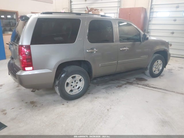Продажа на аукционе авто 2008 Chevrolet Tahoe Ltz, vin: 1GNFK13068J210055, номер лота: 44950476
