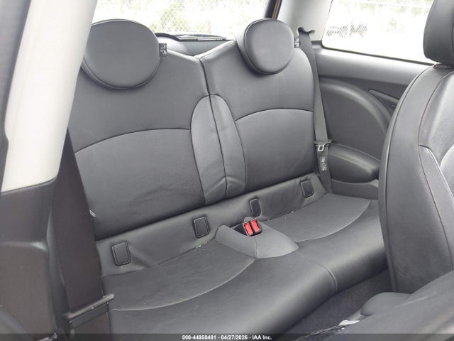 Продажа на аукционе авто 2007 Mini Cooper S, vin: WMWMF73557TL88560, номер лота: 44950481