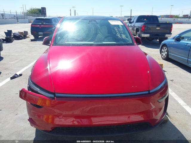 7SAYGDED2TF518234 Tesla Model Y Premium Rear-wheel Drive/standard Rear-wheel Drive