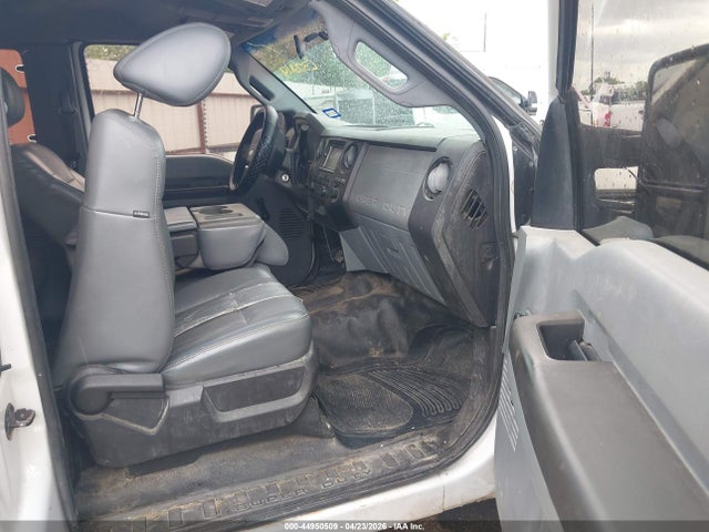2011 Ford F-250 Xl მანქანა იყიდება აუქციონზე, vin: 1FT7X2A69BEC37214, აუქციონის ნომერი: 44950509