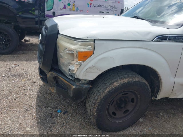 2011 Ford F-250 Xl მანქანა იყიდება აუქციონზე, vin: 1FT7X2A69BEC37214, აუქციონის ნომერი: 44950509