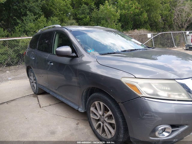 Продажа на аукционе авто 2015 Nissan Pathfinder Platinum/s/sl/sv, vin: 5N1AR2MN4FC638590, номер лота: 44950541