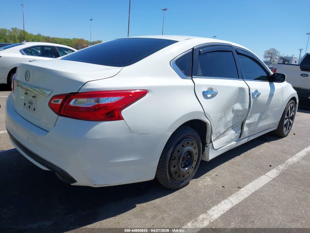 Aukcja sprzedaży 2017 Nissan Altima 2.5 S, vin: 1N4AL3AP4HC194394, numer aukcji: 44950558