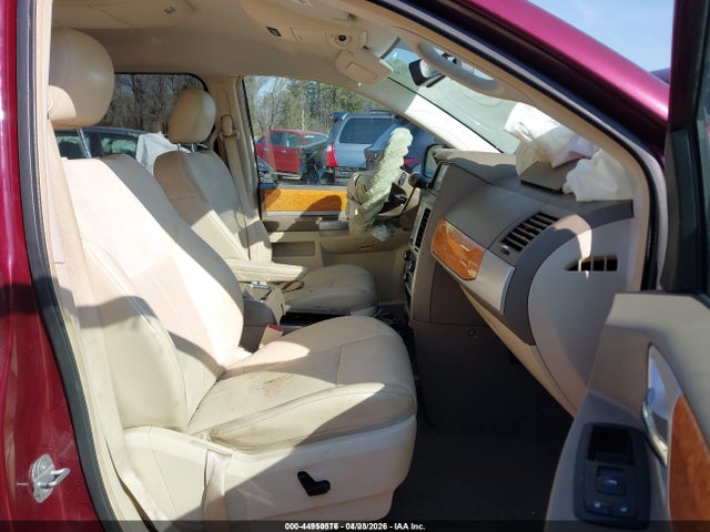 Продажа на аукционе авто 2009 Chrysler Town & Country Limited, vin: 2A8HR64X39R508414, номер лота: 44950576