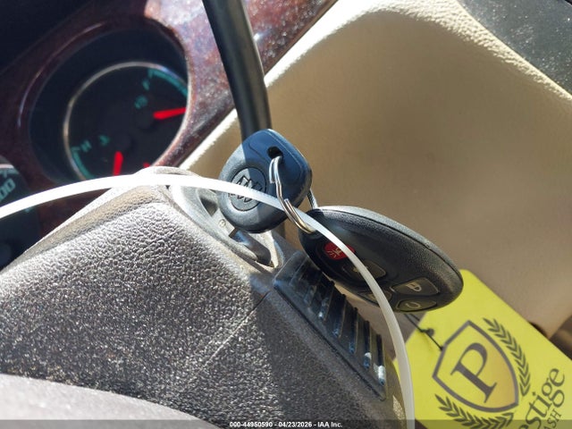 2011 Buick Lucerne Cxl მანქანა იყიდება აუქციონზე, vin: 1G4HC5EMXBU127882, აუქციონის ნომერი: 44950590
