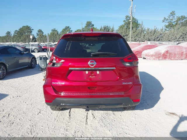 2018 Nissan Rogue Sv მანქანა იყიდება აუქციონზე, vin: 5N1AT2MV8JC807701, აუქციონის ნომერი: 44950602