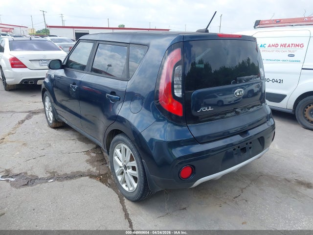 Продажа на аукционе авто 2017 Kia Soul +, vin: KNDJP3A55H7446790, номер лота: 44950604
