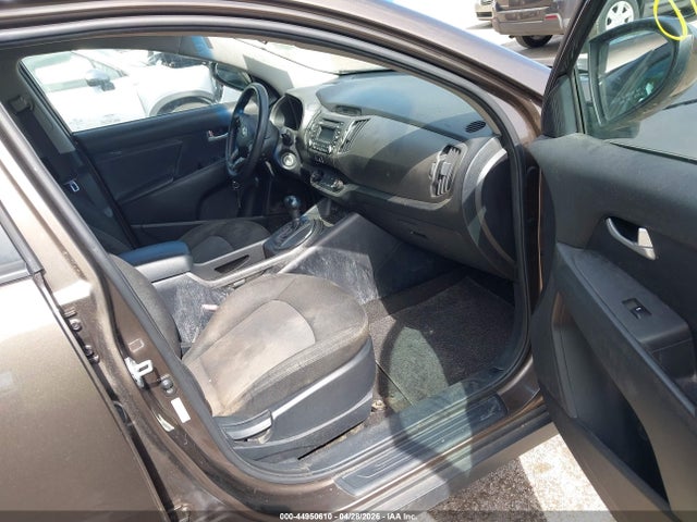 44950610 :رقم المزاد ، KNDPB3AC4E7658583 vin ، 2014 Kia Sportage Lx مزاد بيع